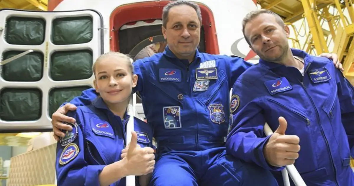 Russian film crew blasts off to make 1st movie in space